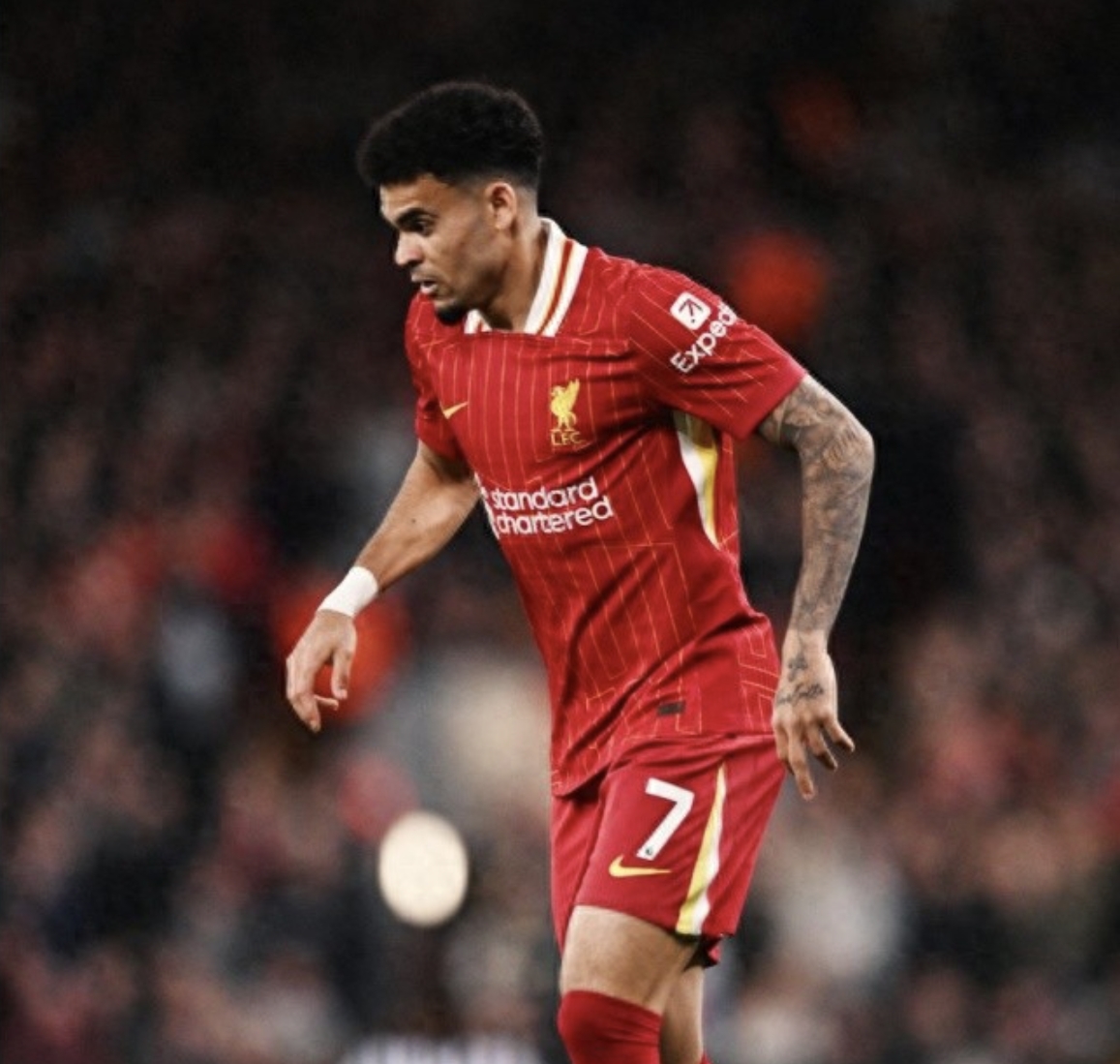 爱游戏体育登录入口包含托特纳姆迎法甲关键赛,赛前队长鼓劲,压力陡增,临场指挥获称赞的词条