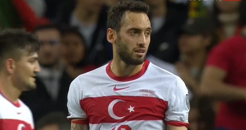 爱游戏体育登录入口包含托特纳姆迎法甲关键赛,赛前队长鼓劲,压力陡增,临场指挥获称赞的词条