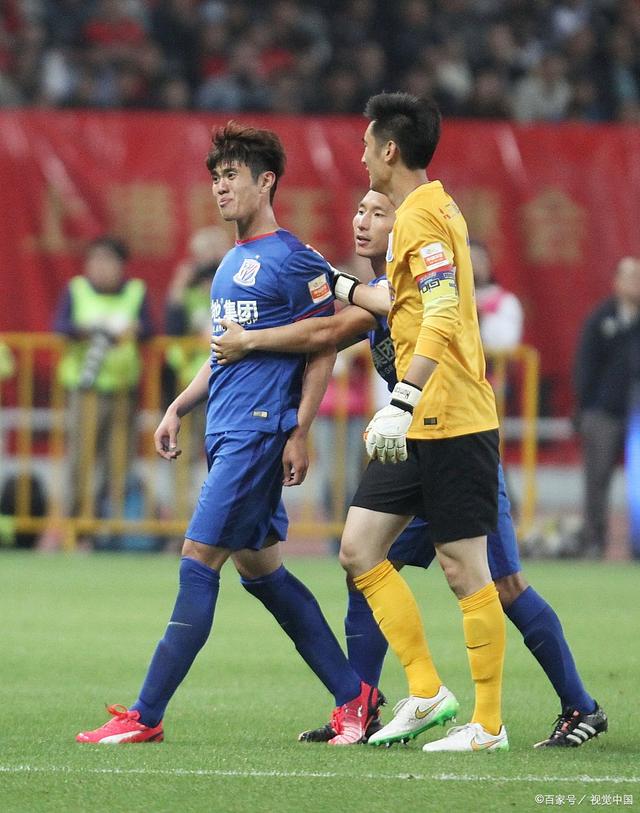 爱游戏体育全站包含广州队发布备战花絮;今夜完成体检;意甲任务艰巨;赛季目标并未改变的词条